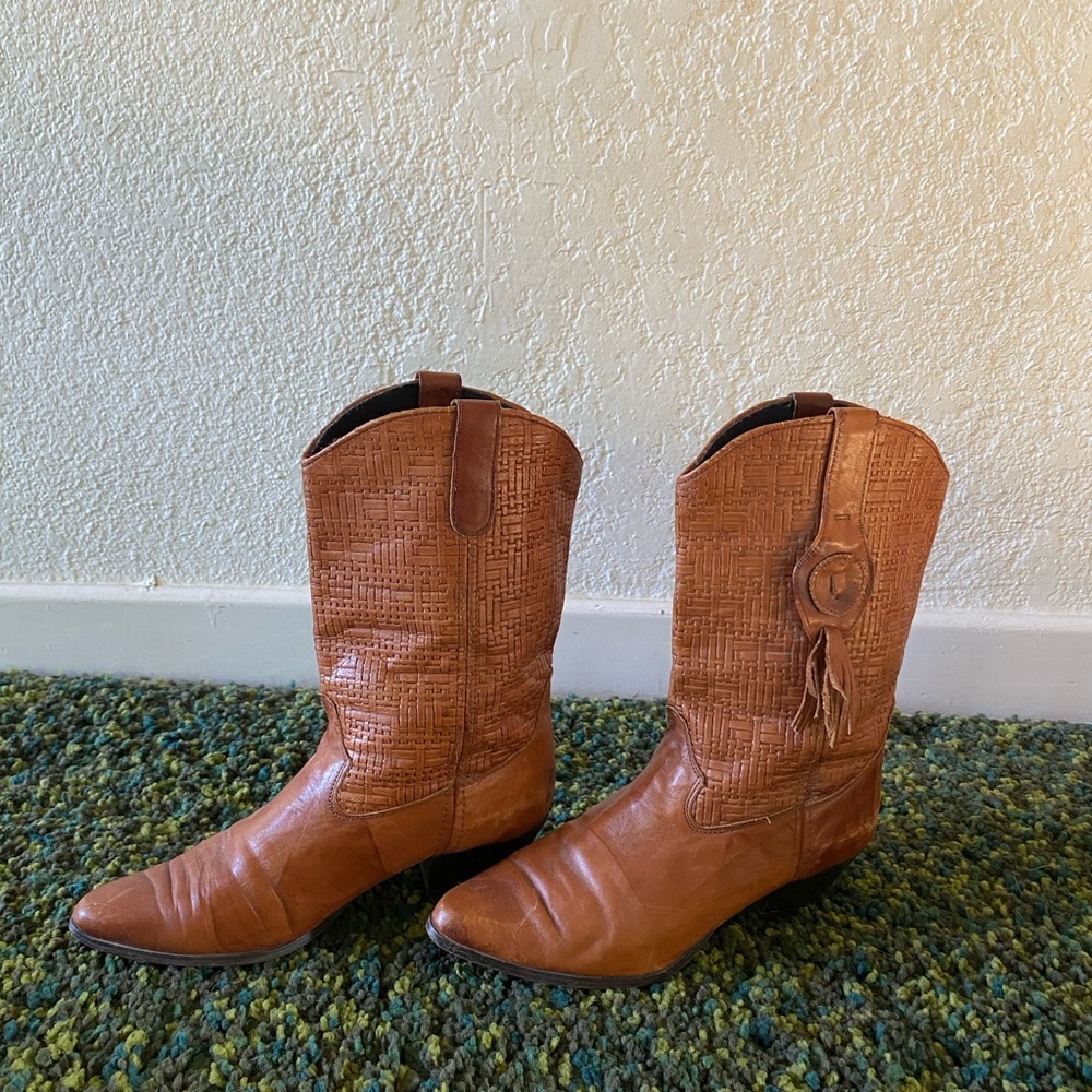 Laredo brown leather cowboy boots